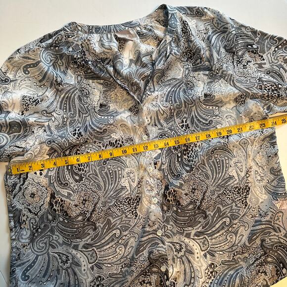 Chicos Gray Paisley Top Size 3 (Womens XL) Long Sleeve Career Blouse Preppy - Picture 7 of 8